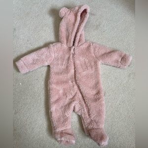 Old Navy Bunting Suit 0-3 months
